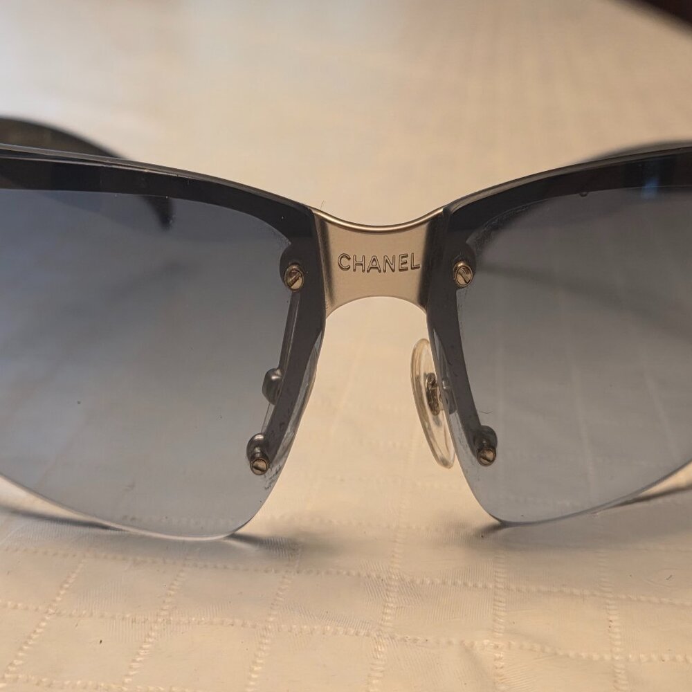 CHANEL Vintage Sunglasses